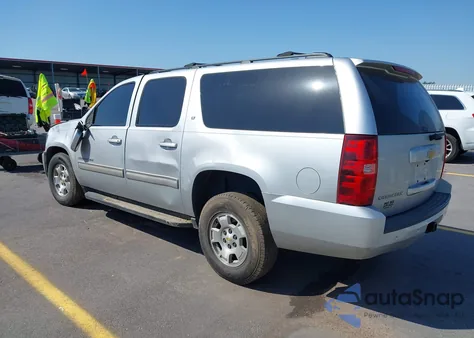 2014 Chevrolet Suburban 1500 Lt из США, поврежденный, VIN 1GNSCJE0XER124222